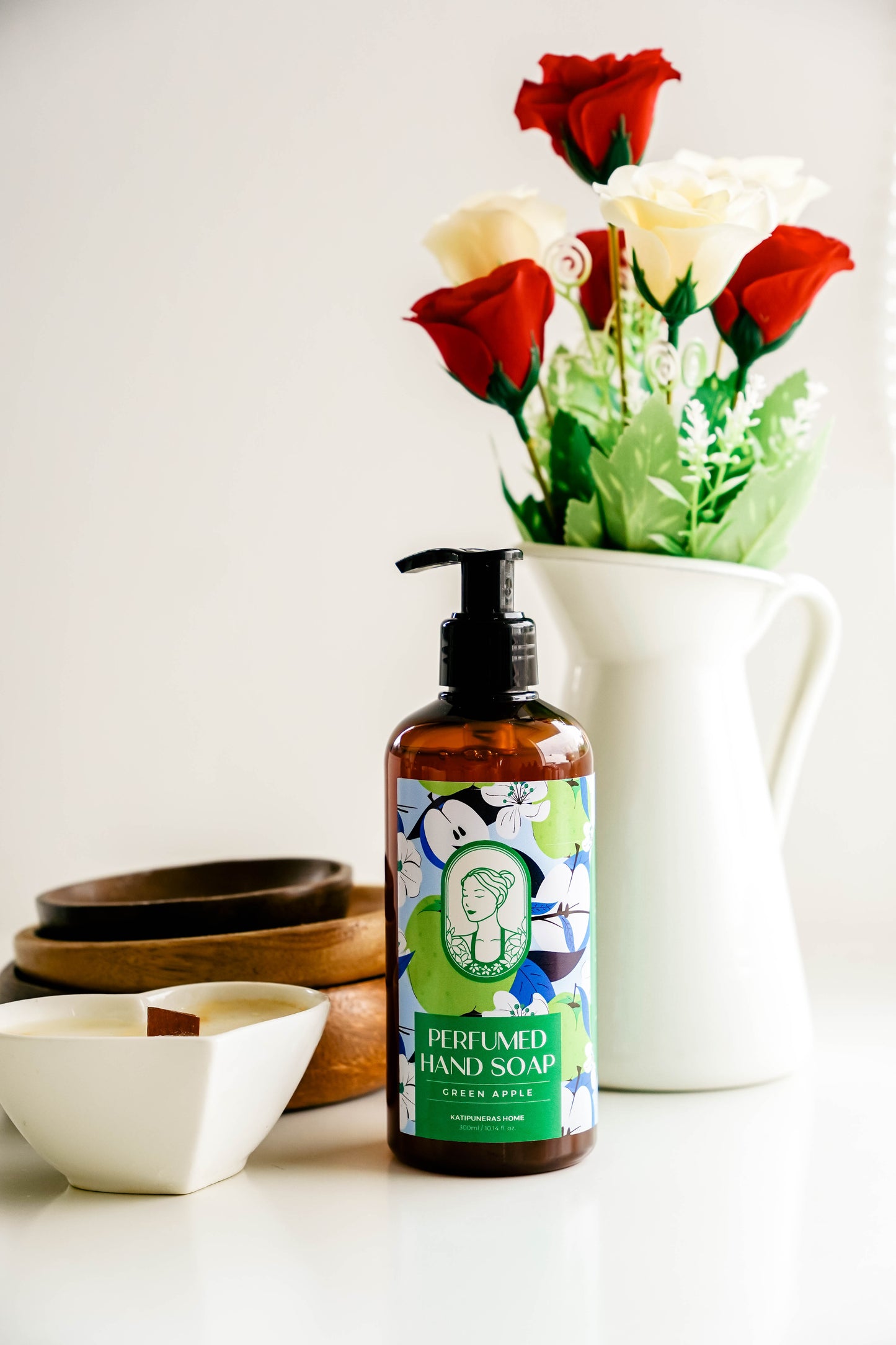 Gentle, Moisturizing & Naturally Fragrant Perfumed Hand Soap 300 ml