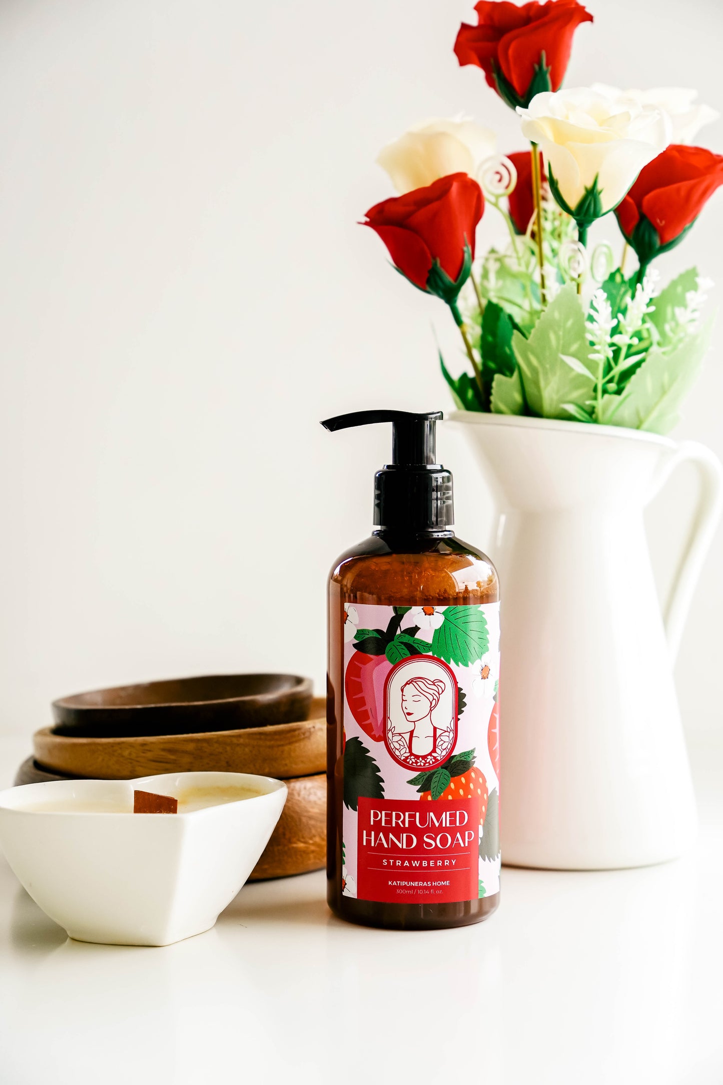 Gentle, Moisturizing & Naturally Fragrant Perfumed Hand Soap 300 ml