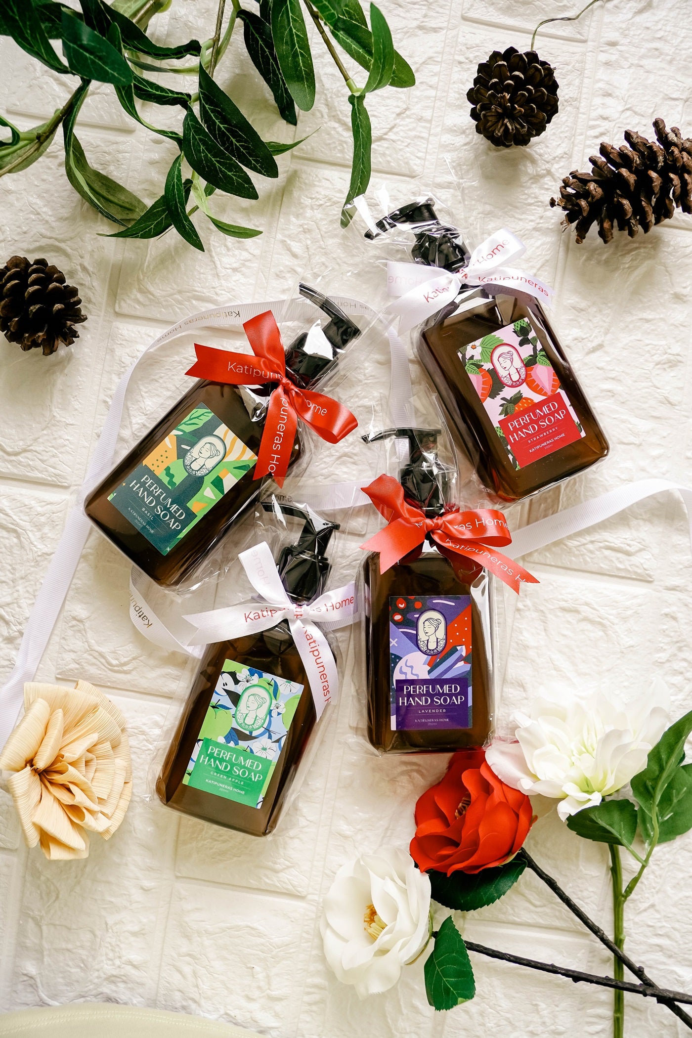 Gentle, Moisturizing & Naturally Fragrant Perfumed Hand Soap 200 ml
