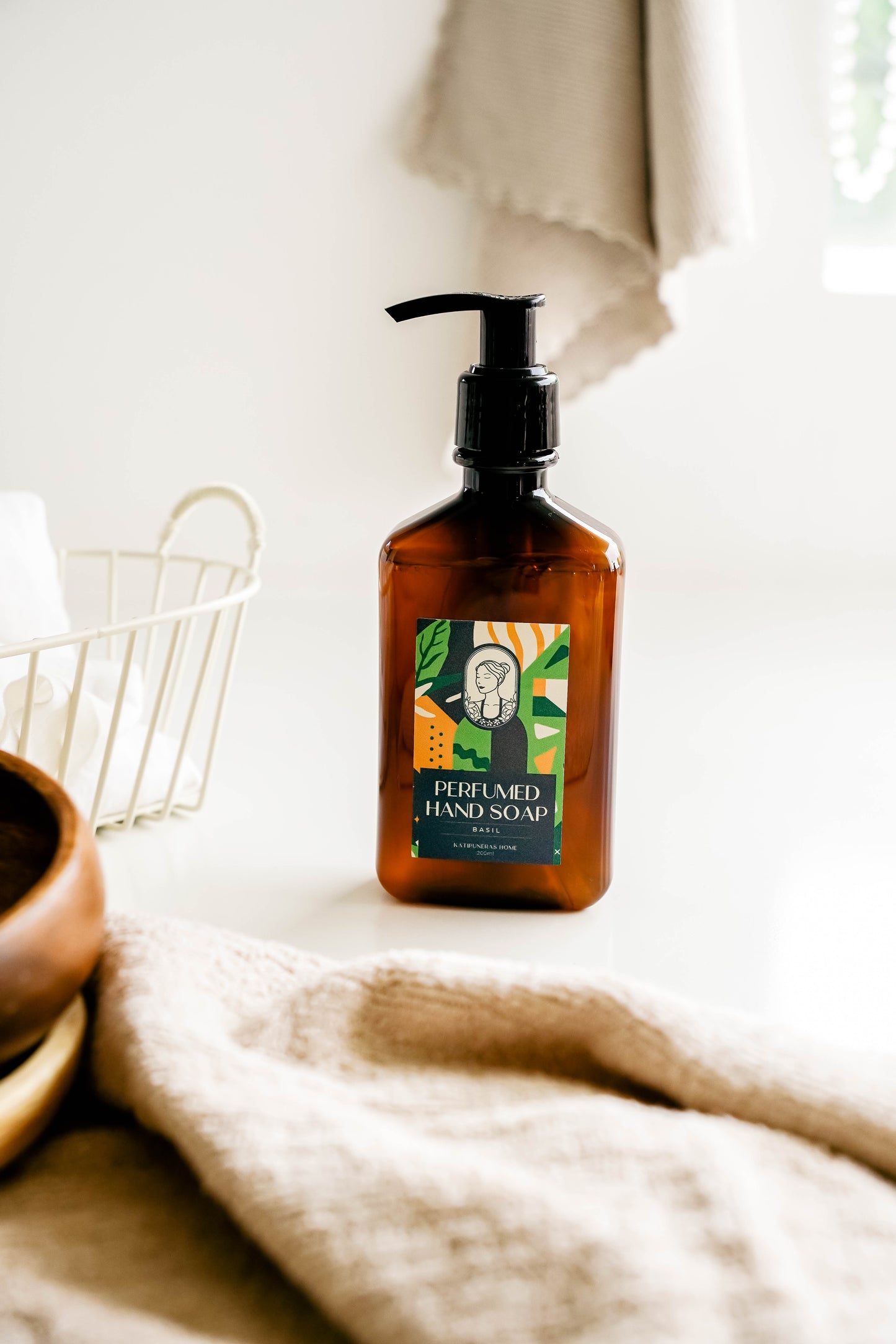 Gentle, Moisturizing & Naturally Fragrant Perfumed Hand Soap 200 ml