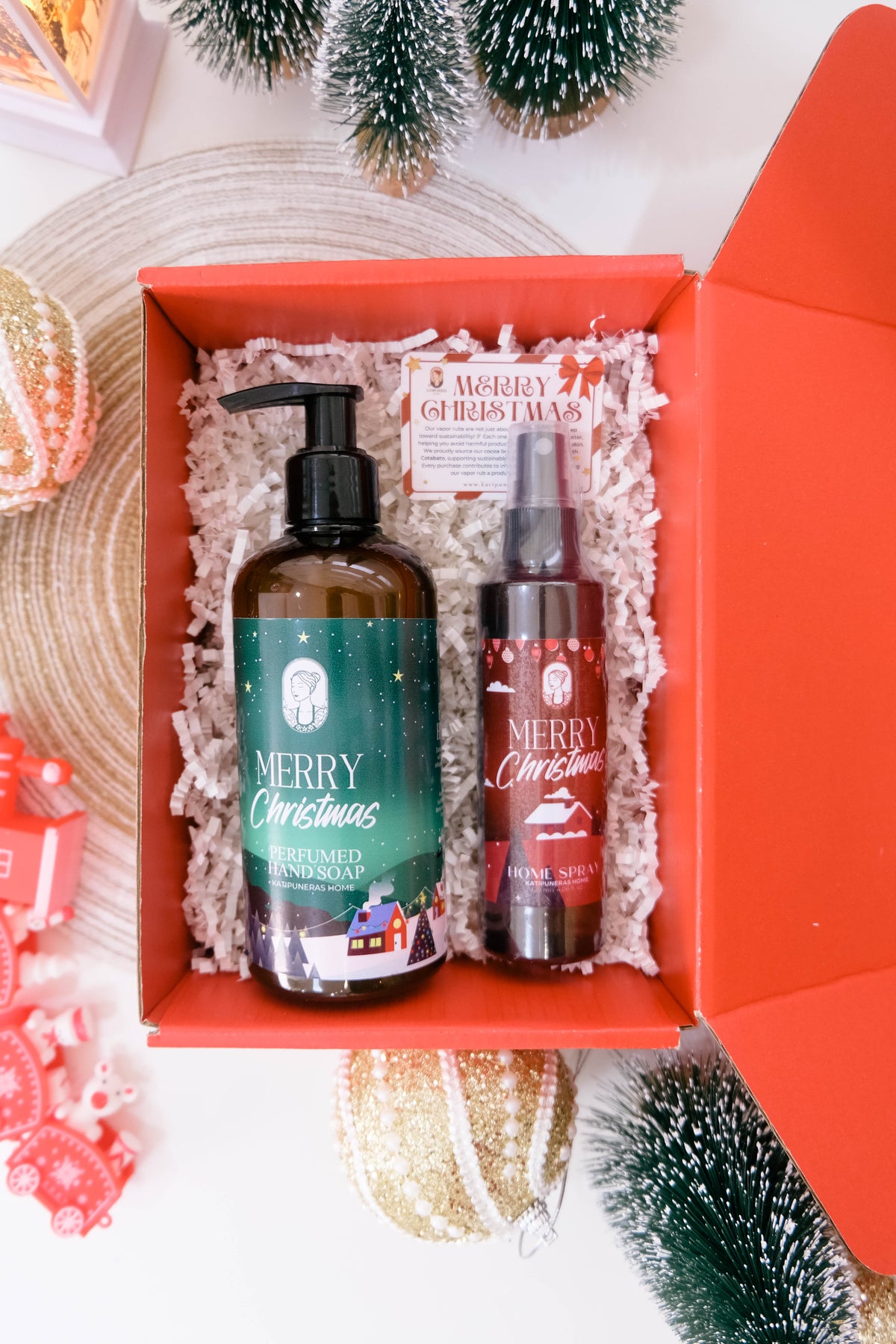 Clean & Fresh Gift Set | Home Spray 120ml + Perfumed Hand Soap 300ml